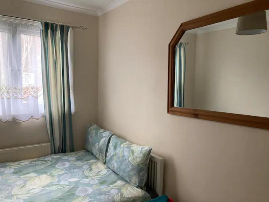 Hotel Eltar Hostle Londyn Zewnętrze zdjęcie